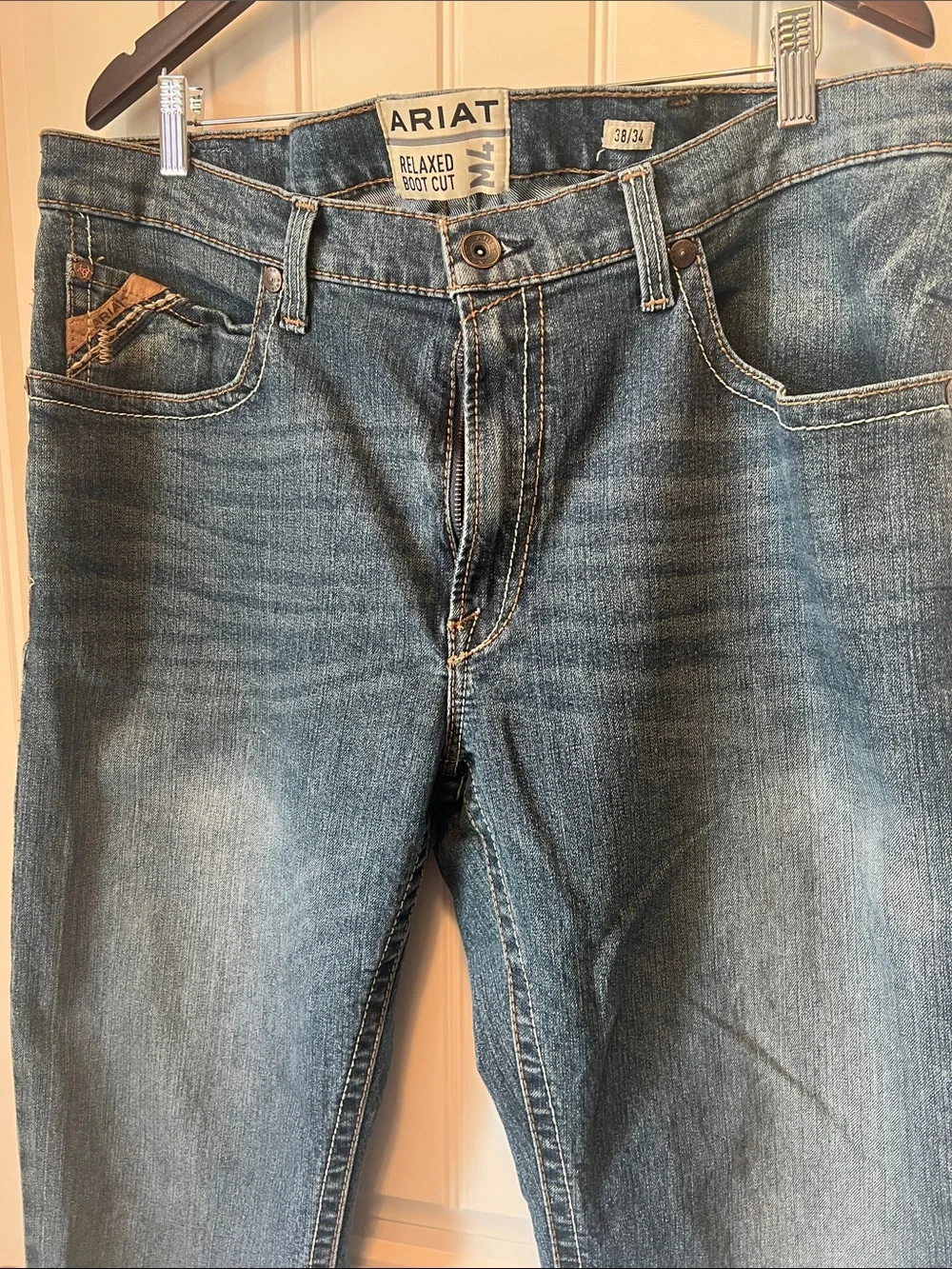 Ariat Men's Straight Jeans in Medium Indigo Wash